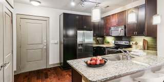 Elizabeth Station Gallery 7