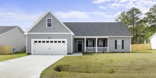 306 East Theriault Court Gallery 1