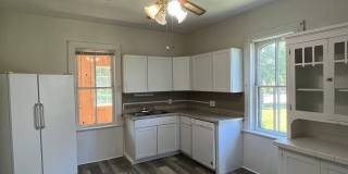 4 Bed 2 Bath Single Family Home in Wausau Gallery 5