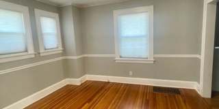 Fully Renovated Modern Apartments Gallery 32