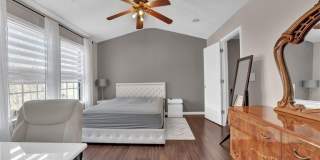 13300 Morris Road Gallery 18