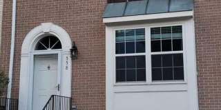 558 FRANCIS NICHOLSON Way Gallery 1