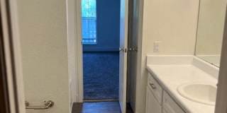 Cobblestone Gallery 41