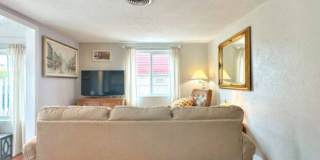 10548 Lake Drive #B Gallery 13