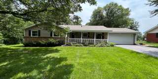 Furnished 3 Bedroom With Tons of Space!! Gallery 1