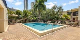 2400 Brickell Ave Gallery 36