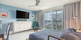 400 S Ocean Boulevard Gallery 10