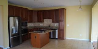 25575 AMERICA Square Gallery 48