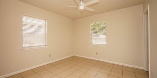 Valparaiso Ranch Home! Gallery 16