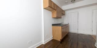 3600 W Franklin Blvd Gallery 17