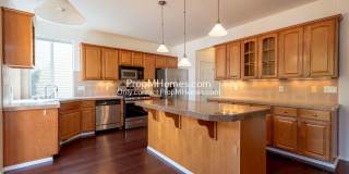 Four Bedroom Home in Wilsonville! Gallery 1