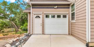 Beautiful & Spacious 4Bd 3.5Bath Home w/An Occupied Mother in Law Suite on Lower Level Gallery 69