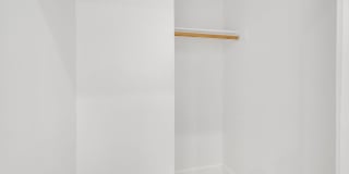 438 E 28th St Gallery 21