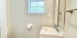 1240 24th St Gallery 15