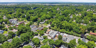 2745 Grinstead Dr Gallery 43