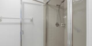 9633 Riverside Drive Gallery 16