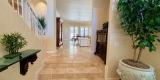 For Rent Available Now - Furnished House 3+BR 2.5Ba in Del Mar, charming furnished home in the highly desirable Point Del Mar Gated Community Gallery 5