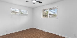 6220 W Ohio Ave Gallery 16