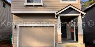 *MOVE IN SPECIAL!* Stunning Hazel Dell Two-Story with High End Appliances Gallery 1