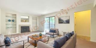 Beautiful 2 bedroom 2.5 bath Condo w/ Reserved Parking Space @ Finley Forest, Chapel Hill, Available Now! Gallery 5
