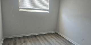 House FOR RENT in Bonita!! Pool and views. Gallery 13