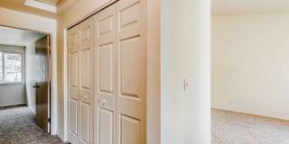 Willamette Falls Court Apartments Gallery 7