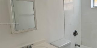 1851 NE 168th St Gallery 12