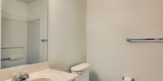 3 Bedroom condo in Raleigh Gallery 25