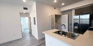 ST Living at 549 N Heliotrope Dr | Fresh &  Modern for the Best of LA Living! Gallery 26