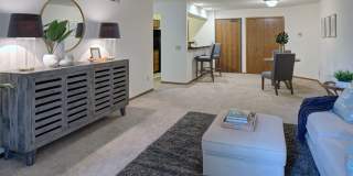 Sauk Creek Apartment Homes Gallery 3
