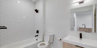 2400-12 East Huntingdon Street Gallery 5