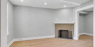 727 OTIS Place NW Gallery 28