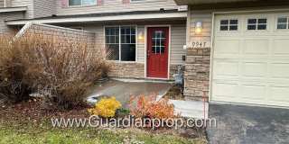 North Brooklyn Park Town Homes, Dedicated Office, 2 Car Garage, Washer/Dryer, Front Patio Gallery 25