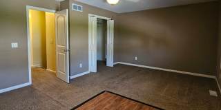 3 Bd 2 Ba with Lake view! Gallery 16