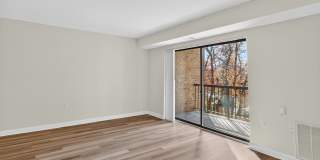 The Cloisters Gallery 17