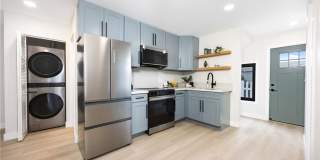 Bright & Renovated 2BD/1BA in Wilhelmina Rise – Move-In Ready! Gallery 1