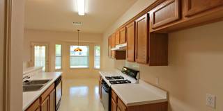 3 Bedroom, 2 Bath Home in Cedar Park Gallery 11