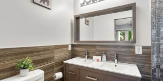 Stylish 2-Level Condo with Private Yard & Chef’s Kitchen Near Petworth Metro! Gallery 20