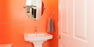 3162 Inverness Gallery 21