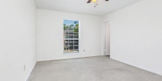 2 Bedroom Townhome  |Community Pool Gallery 11