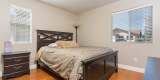 2527 Aurora Lane Gallery 16