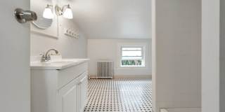 277 Crown Street 9 Bed 4 Bath House Gallery 13