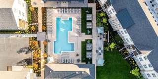 Avalon Amityville Gallery 44