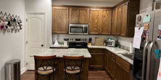 Updated Duplex in Auburn! Gallery 1