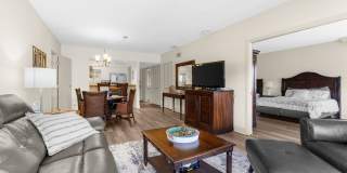Furnished Resort 2/2 Condo, on Golf Course, Lake Views Gallery 20