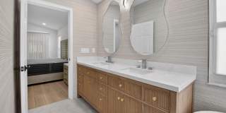 1095 Anchor Point Gallery 26