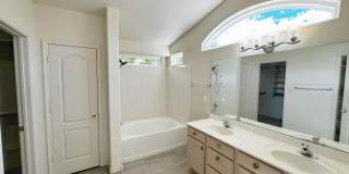 7152 Elk Creek Road NE Gallery 19