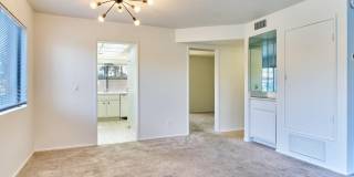 2420 Los Coyotes Drive Gallery 22