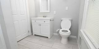 23304 Cayuga Ave Gallery 11