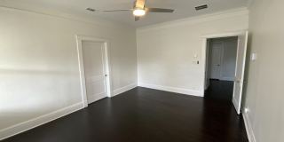 1708 GLENVIEW Ave Gallery 4
